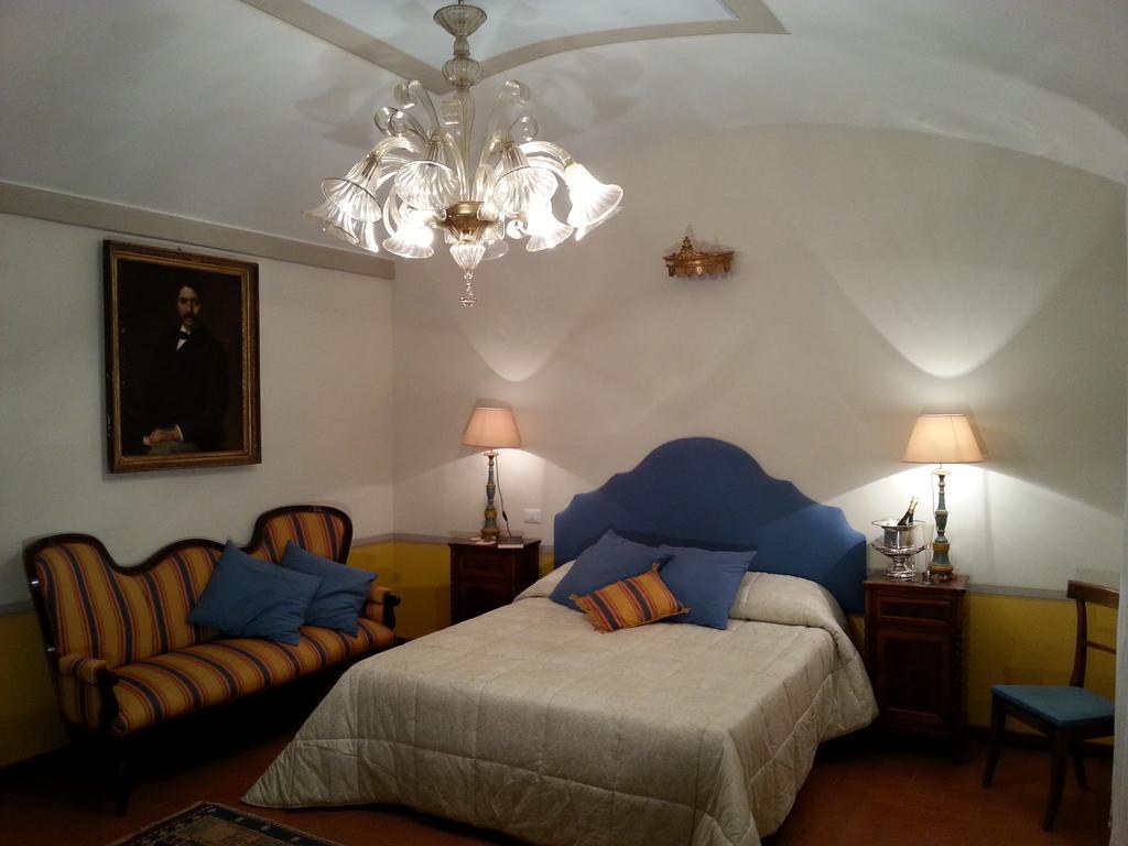 Hotel Pieve Sant'Angelo Campello sul Clitunno Zimmer foto